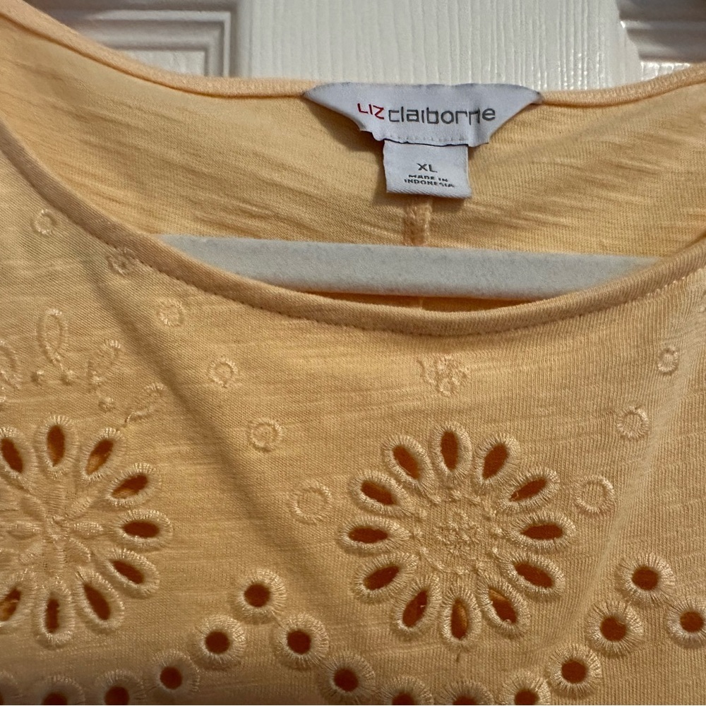 Liz Claiborne Sleeveless dress, Apricot Sherbet color, 100% cotton. - Picture 3 of 8